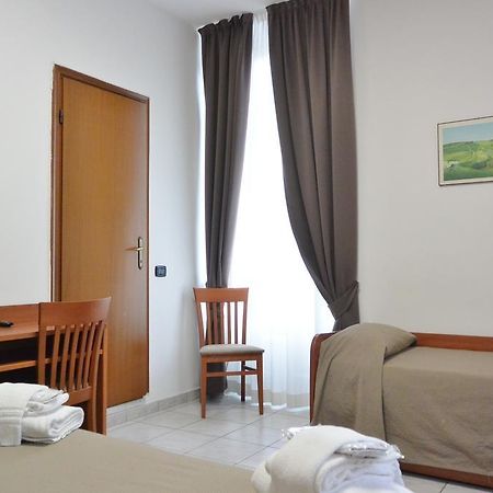 Hotel Trentina Μιλάνο Εξωτερικό φωτογραφία